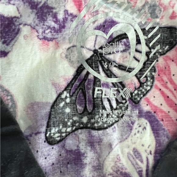 Women’s small Scrub Tops x 5 - Picture 5 of 15